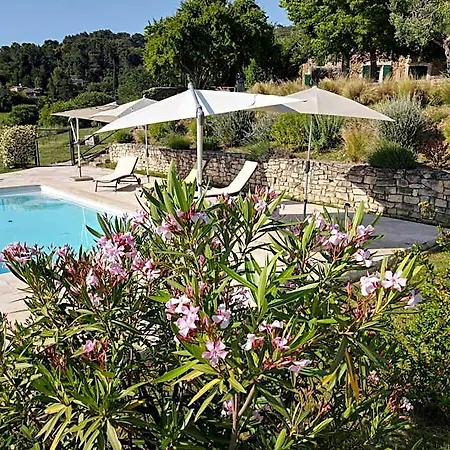 Mas Les Escourtades D'hotes 4* Cornillon